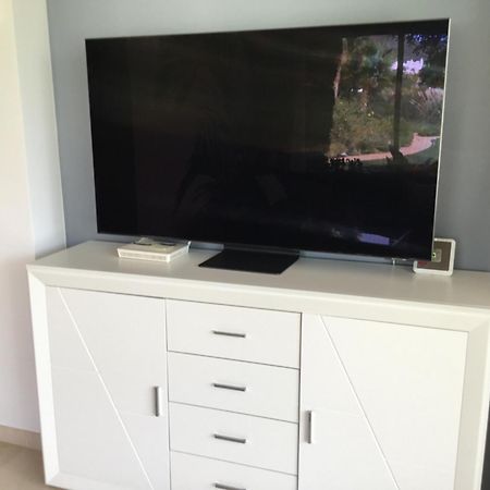 Alcazaba Blue Lagoon 3 Bedroom, Ground Floor Apartment Estepona Esterno foto