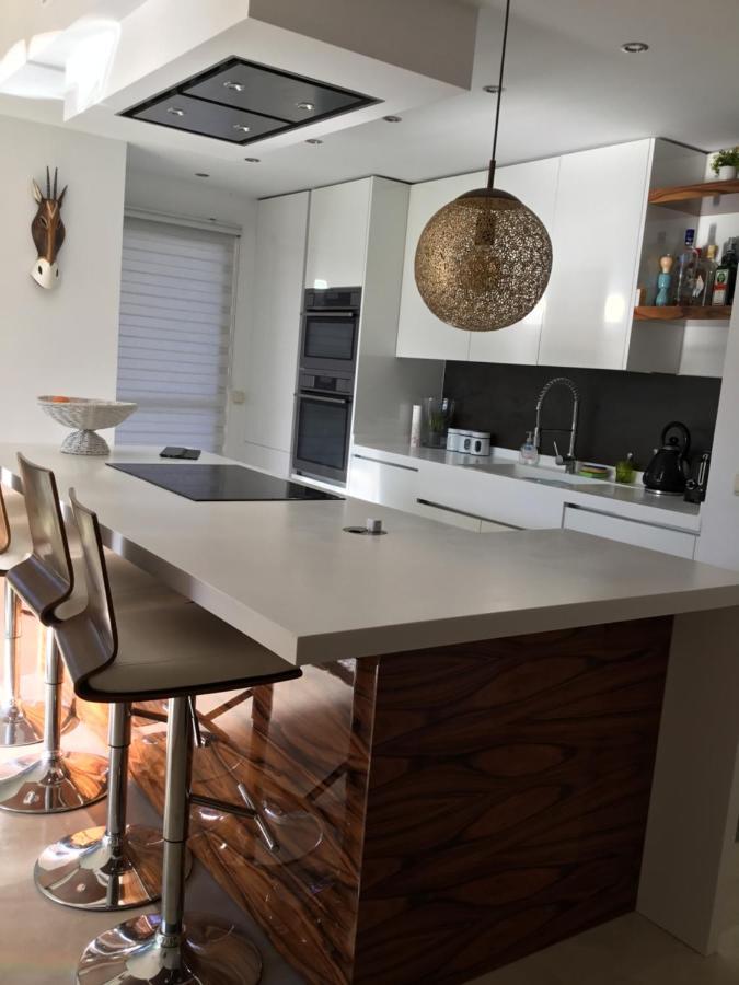 Alcazaba Blue Lagoon 3 Bedroom, Ground Floor Apartment Estepona Esterno foto
