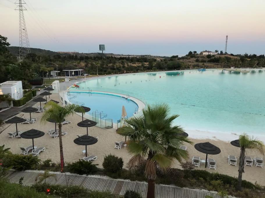 Alcazaba Blue Lagoon 3 Bedroom, Ground Floor Apartment Estepona Esterno foto