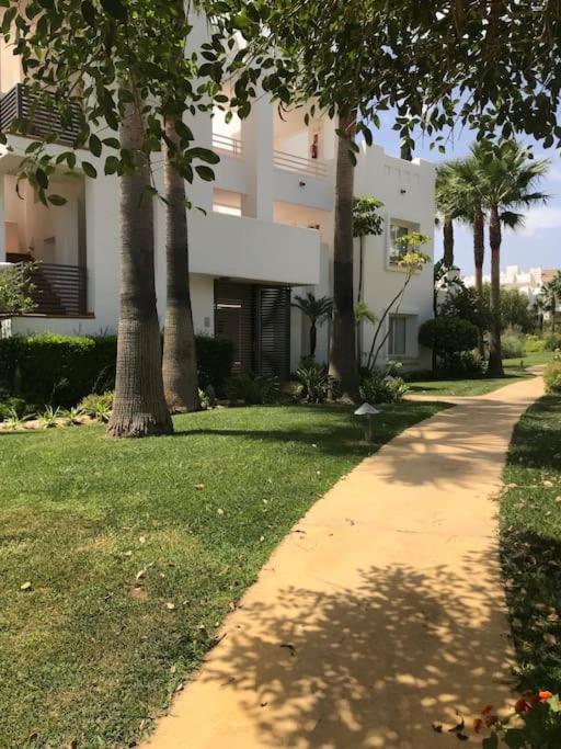 Alcazaba Blue Lagoon 3 Bedroom, Ground Floor Apartment Estepona Esterno foto