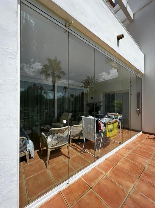 Alcazaba Blue Lagoon 3 Bedroom, Ground Floor Apartment Estepona Esterno foto